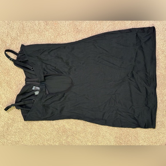 Black Dress with built in bra - Picture 3 of 4